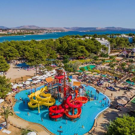 Mediteran Travel Mobile Homes Solaris Brodarica  Ngoại thất bức ảnh