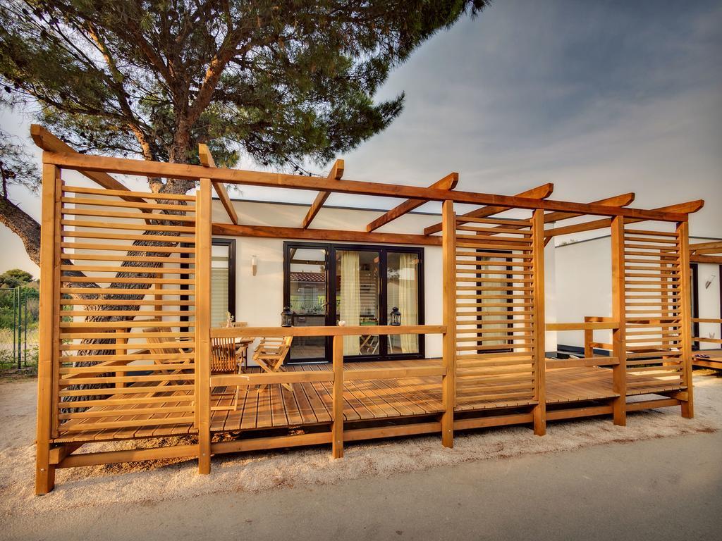 Mediteran Travel Mobile Homes Solaris Brodarica  Phòng bức ảnh
