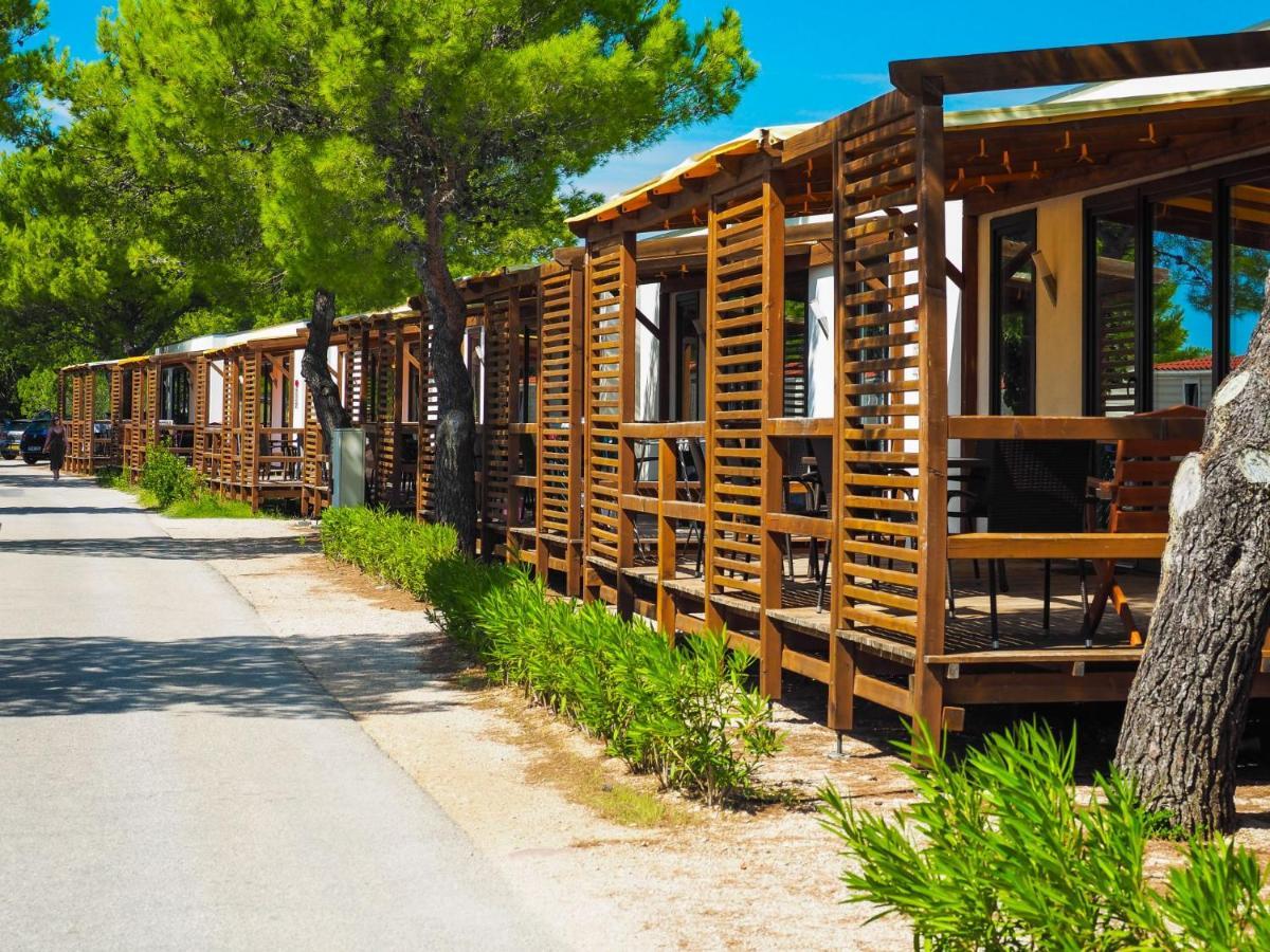Mediteran Travel Mobile Homes Solaris Brodarica  Ngoại thất bức ảnh