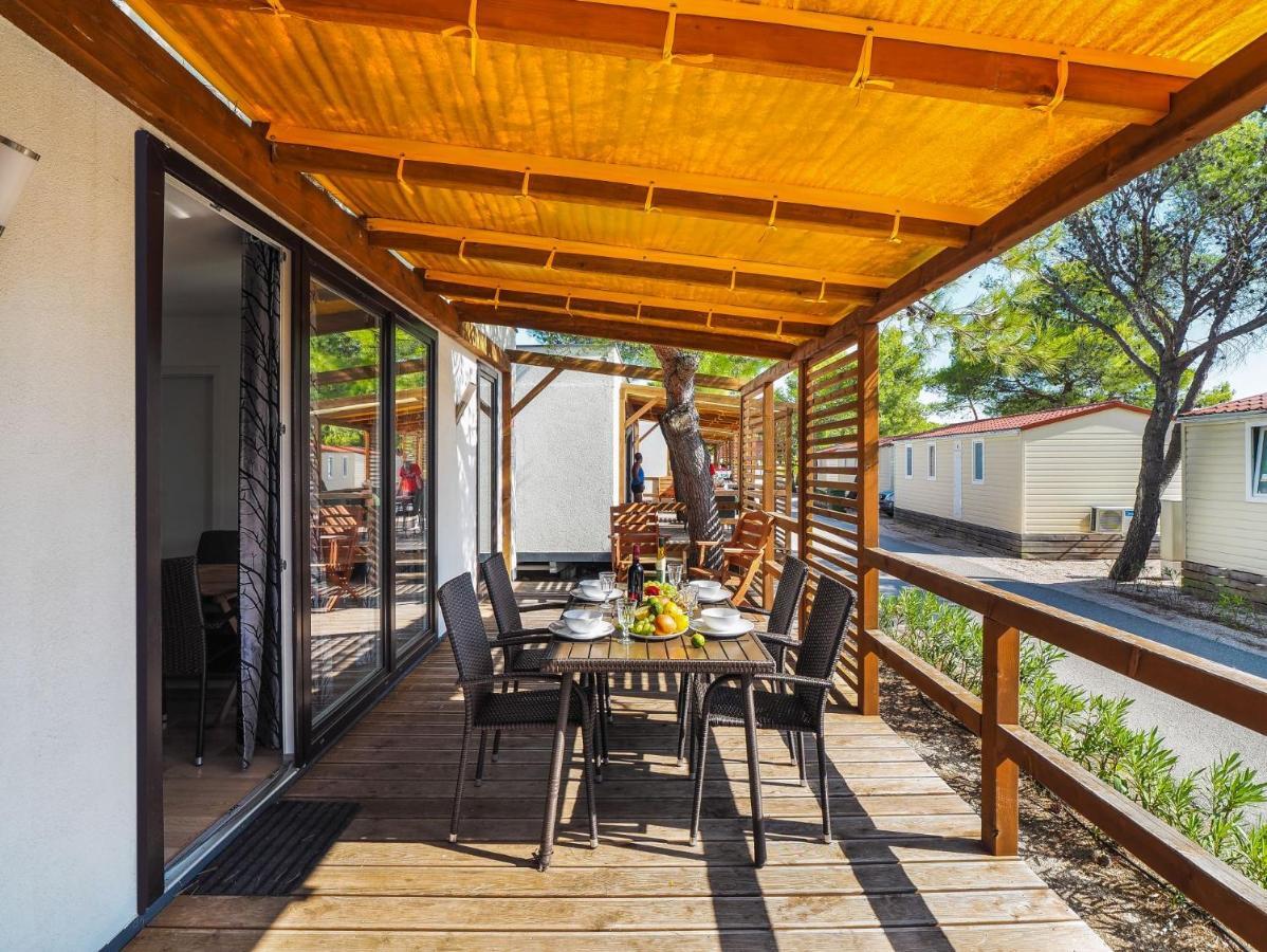 Mediteran Travel Mobile Homes Solaris Brodarica  Ngoại thất bức ảnh